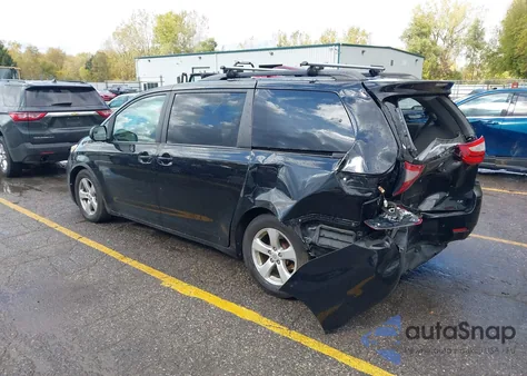 2015 Toyota Sienna Le 8 Passenger from USA, damaged, VIN 5TDKK3DC8FS575171